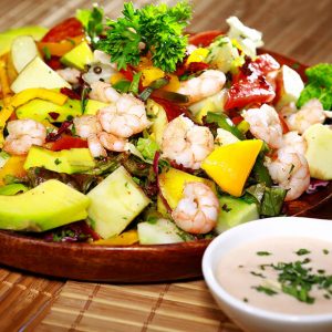 grilled-prawns-avocado-salad